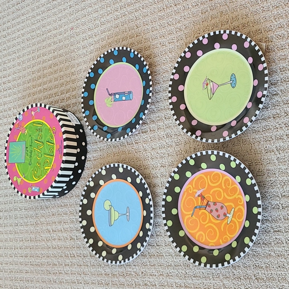 Outta Hand by Amy Hetrick Cocktail Plates set of 4